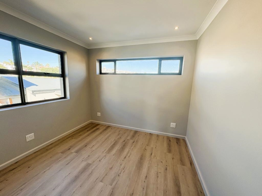 3 Bedroom Property for Sale in Plettenberg Bay Central Western Cape